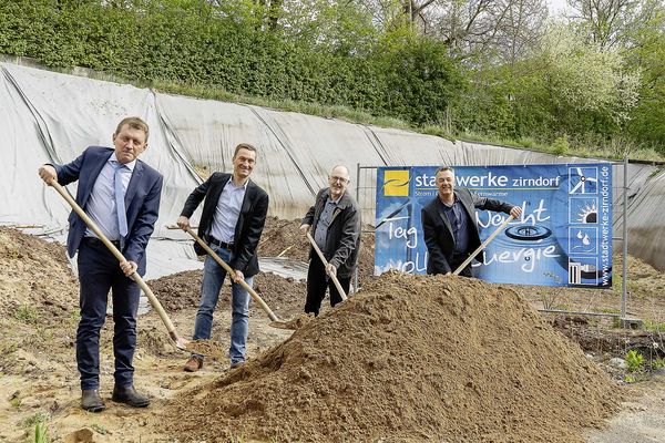 Spatenstich zum Neubau des Heizkraftwerks in der Schwabacher Straße, Zirndorf